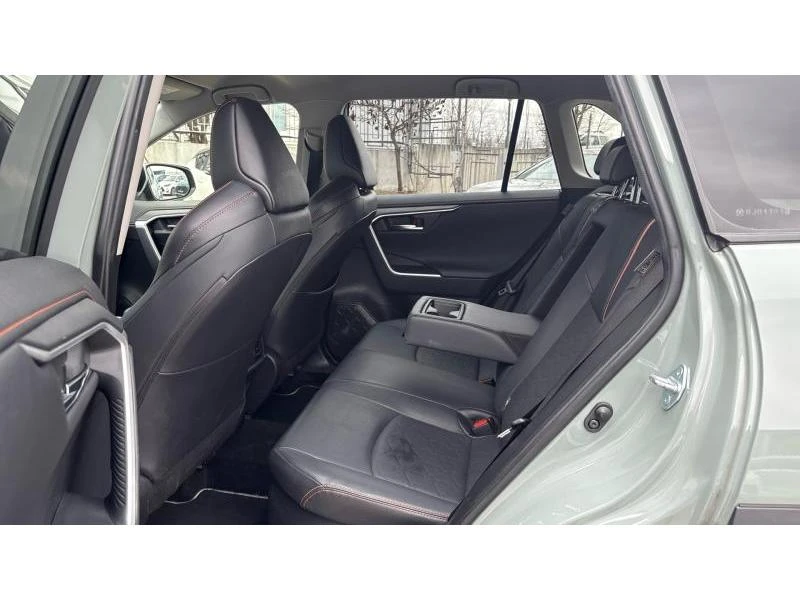 Toyota Rav4 2.5HSD AWD ADVENTURE, снимка 11 - Автомобили и джипове - 54553453