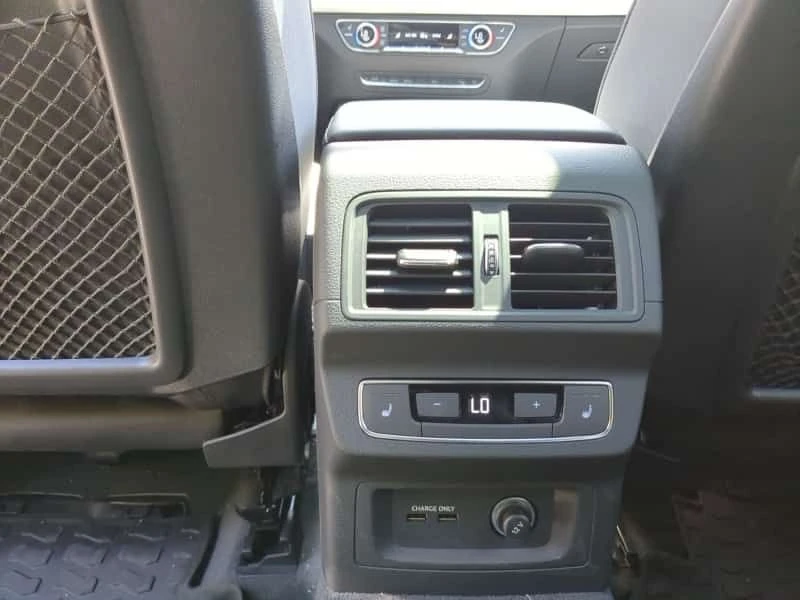 Audi Q5 2.0Т * PROGRESSIV * S LINE * CARFAX * , снимка 10 - Автомобили и джипове - 55566208