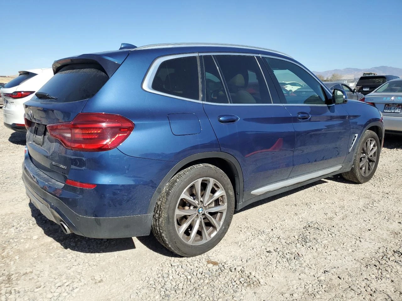 BMW X3 SPORT DRIVE 30I  - изображение 3