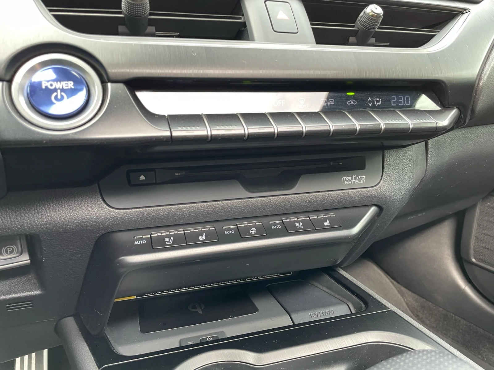 Lexus UX 250h F sport/AWD/360Camera/HUD/Relax+ HHC/Каско | Mobile.bg — изображение 17