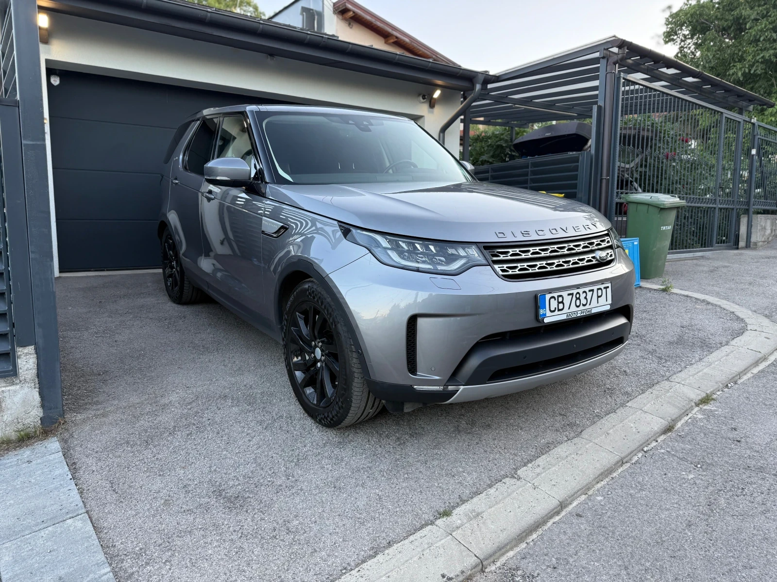 Land Rover Discovery Land Rover Discovery 3.0l SD6 HSE 7-Sitzer  | Mobile.bg   1