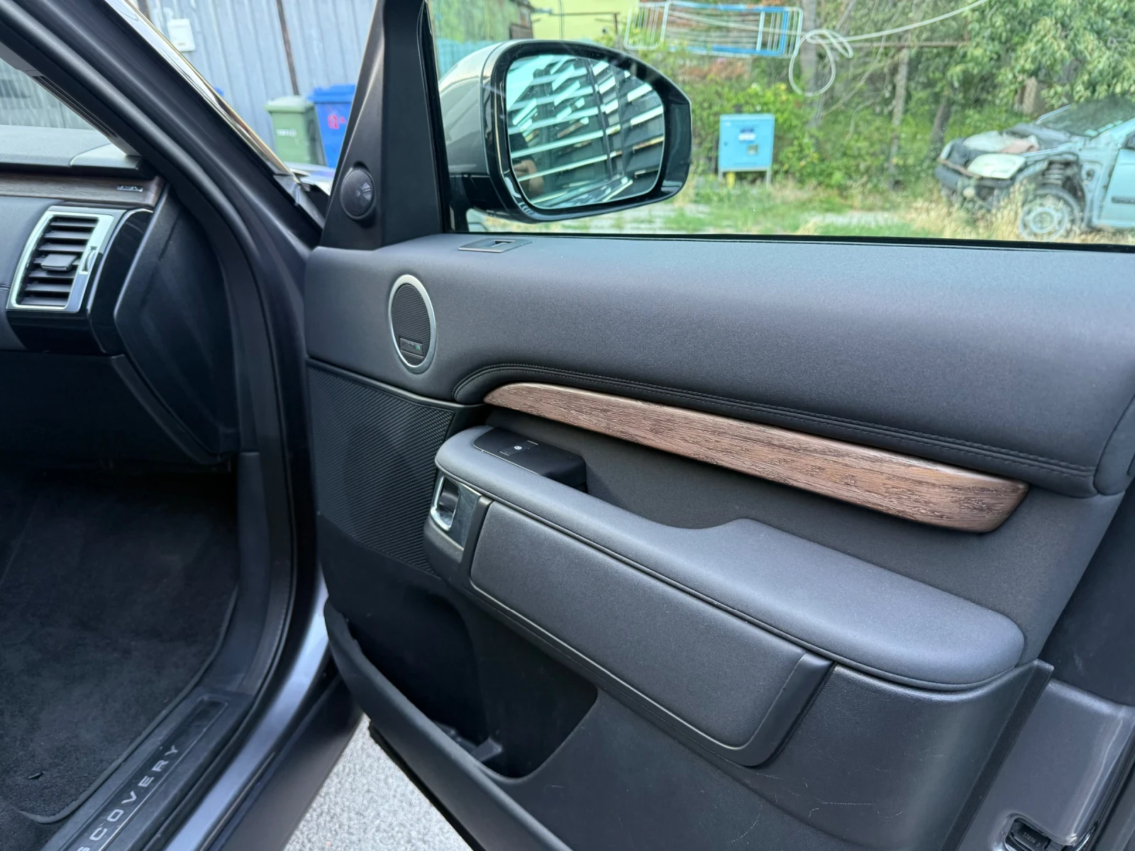 Land Rover Discovery Land Rover Discovery 3.0l SD6 HSE 7-Sitzer  | Mobile.bg   11