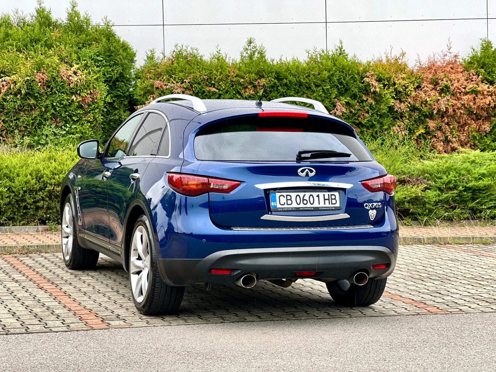 Infiniti QX70 QX70 S 5.0-Бензин-Лизинг  - изображение 8