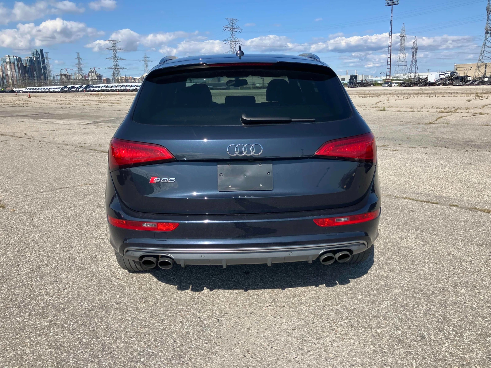 Audi SQ5 * TECHNIK * CARFAX * БЕЗ ПЪРВОНАЧАЛНА ВНОСКА - изображение 4