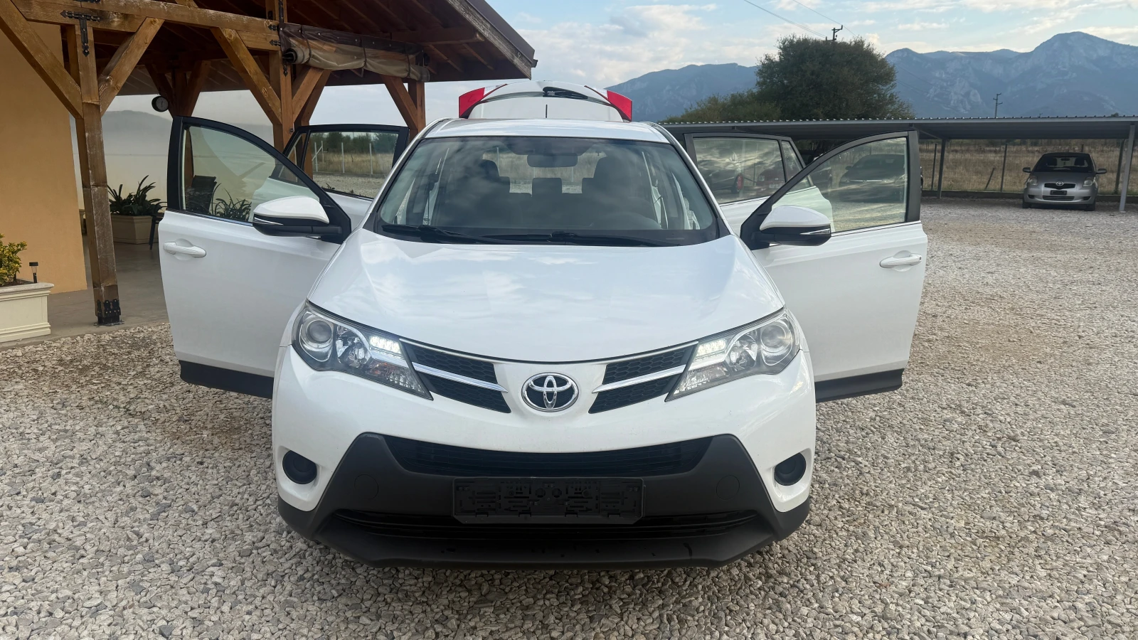 Toyota Rav4 2.0D4D-124кс-AWD-4X4-EURO 5A-НОВ ВНОС ОТ СЛОВАКИЯ - изображение 7