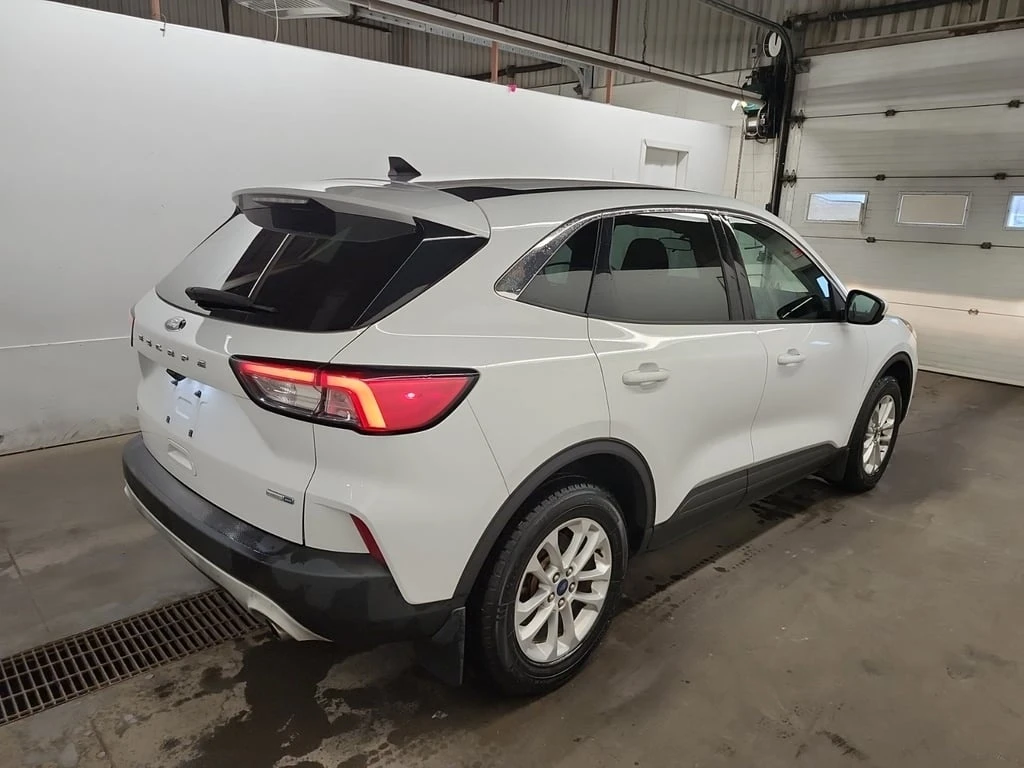 Ford Escape * SE * CARFAX * БЕЗ ПЪРВОНАЧАЛНА ВНОСКА - изображение 3