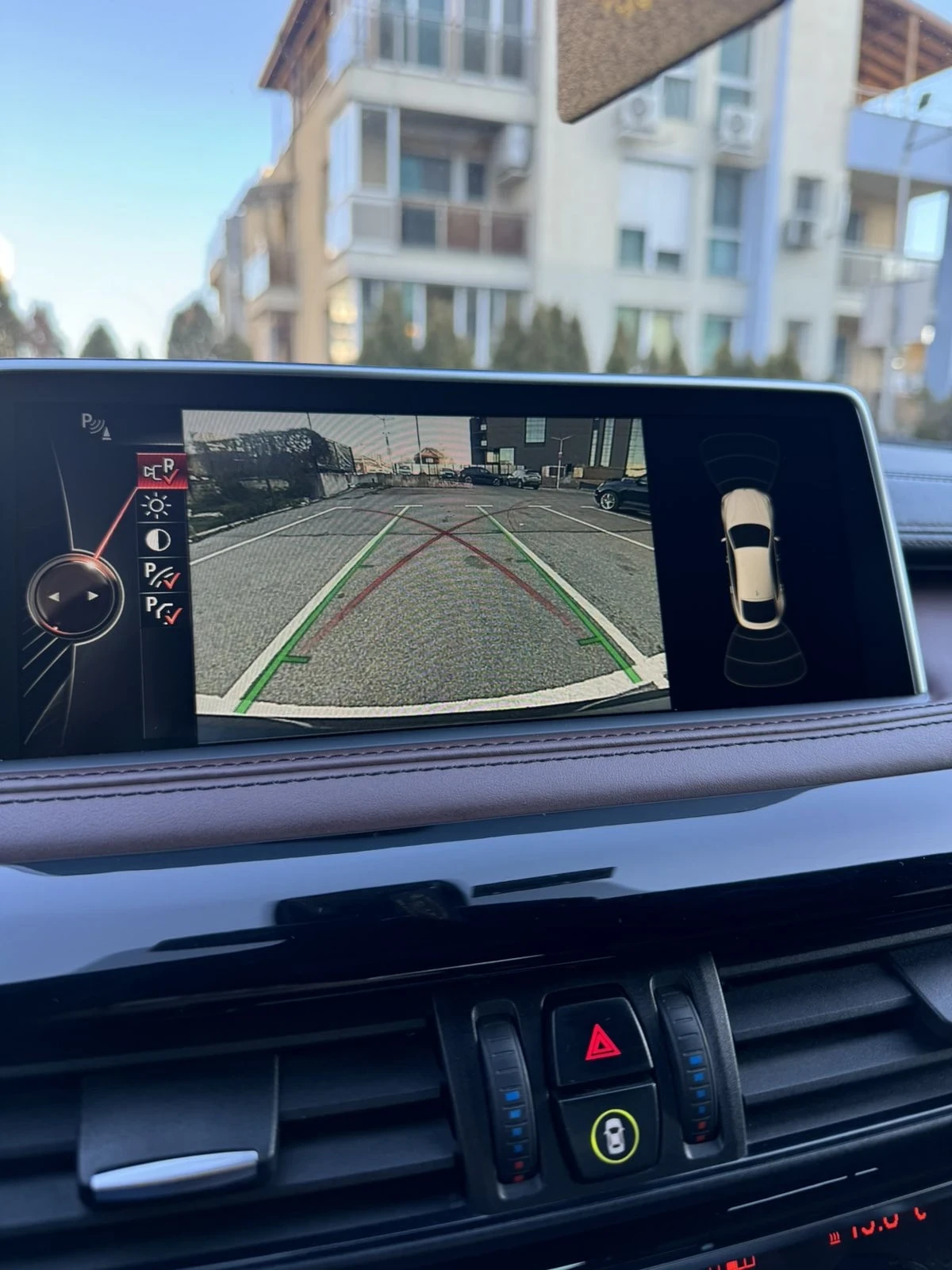 BMW X6 Xdrive 40d, снимка 11 - Автомобили и джипове - 53272038