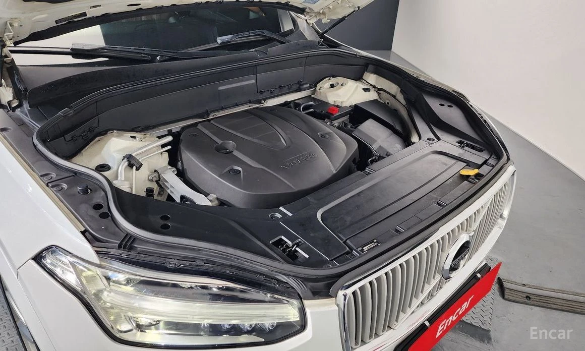 Volvo Xc90 * D5* INSCRIPTION* ПОДГРЕВ* ОБДУХВАНЕ* ПАНОРАМА* F, снимка 9 - Автомобили и джипове - 54129389