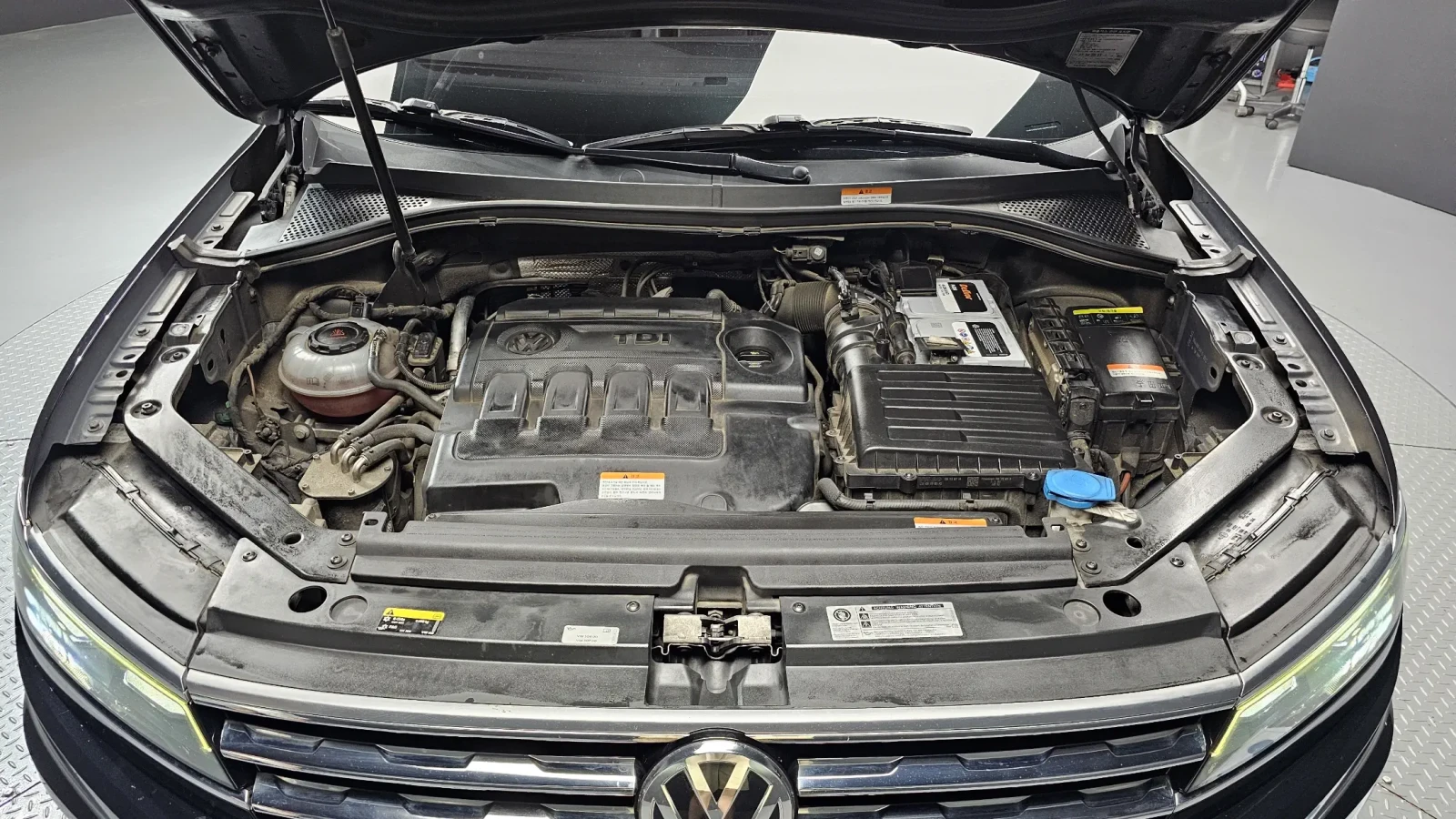 VW Tiguan 2.0TDI PRESTIGE HEAD UP/PANORAMA/360CAM, снимка 6 - Автомобили и джипове - 55188252