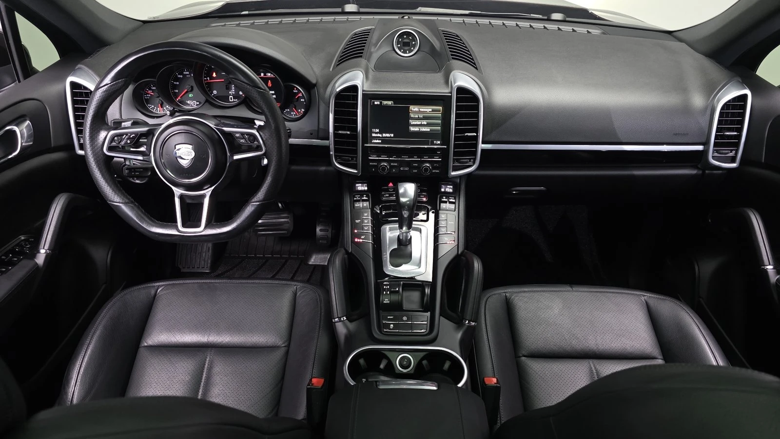 Porsche Cayenne Diesel* ЛЮК* ЕЛ. БАГАЖНИК* КРАЙНА ЦЕНА, снимка 7 - Автомобили и джипове - 55243786