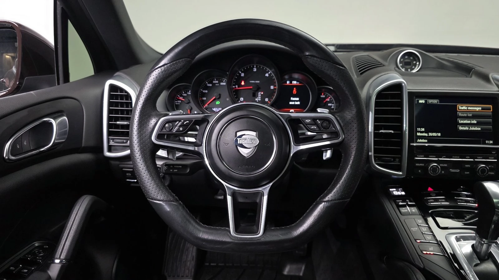 Porsche Cayenne Diesel* ЛЮК* ЕЛ. БАГАЖНИК* КРАЙНА ЦЕНА, снимка 12 - Автомобили и джипове - 55243786