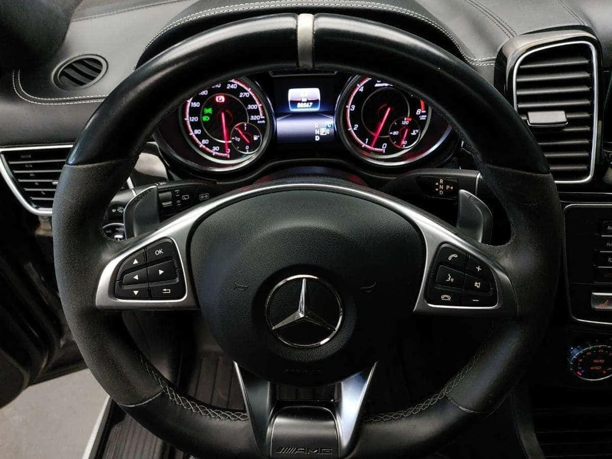 Mercedes-Benz GLE 63 AMG BURMESTER| NIGHT PACKAGE| MASSAGE| ЦЕНА ДО БГ, снимка 13 - Автомобили и джипове - 55466399