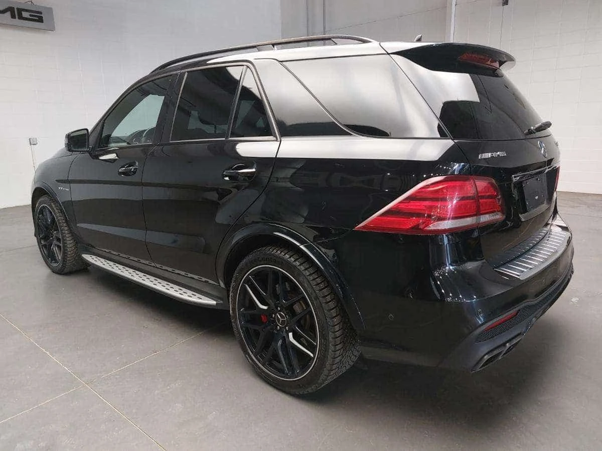 Mercedes-Benz GLE 63 AMG BURMESTER| NIGHT PACKAGE| MASSAGE| ЦЕНА ДО БГ, снимка 3 - Автомобили и джипове - 55466399