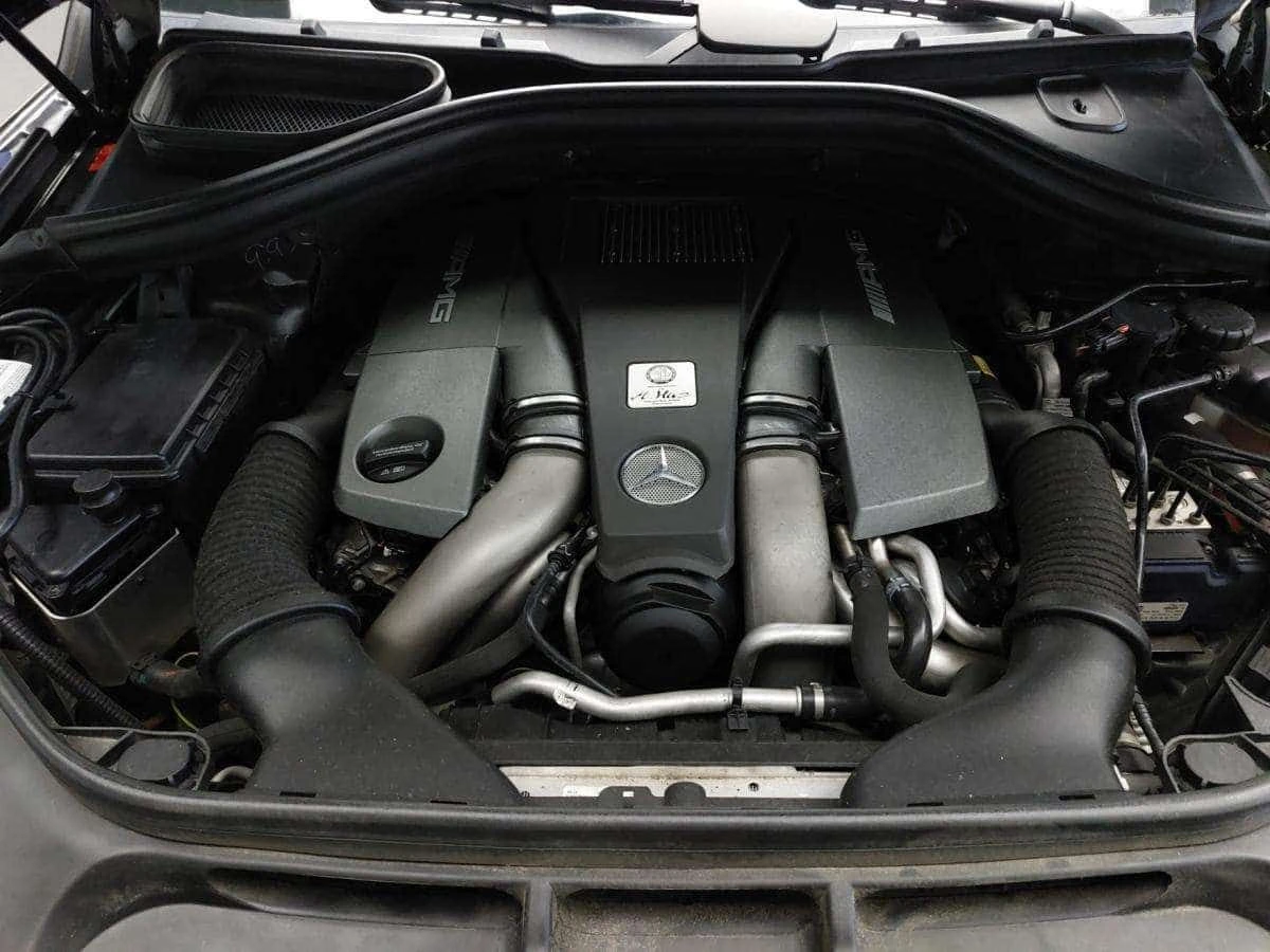 Mercedes-Benz GLE 63 AMG BURMESTER| NIGHT PACKAGE| MASSAGE| ЦЕНА ДО БГ, снимка 8 - Автомобили и джипове - 55466399