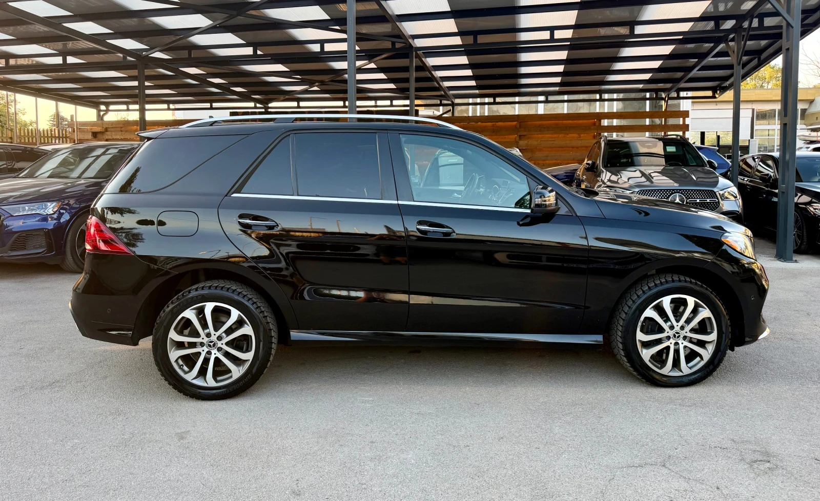Mercedes-Benz GLE 400 AMG-Pack 4Matic, снимка 4 - Автомобили и джипове - 55710176