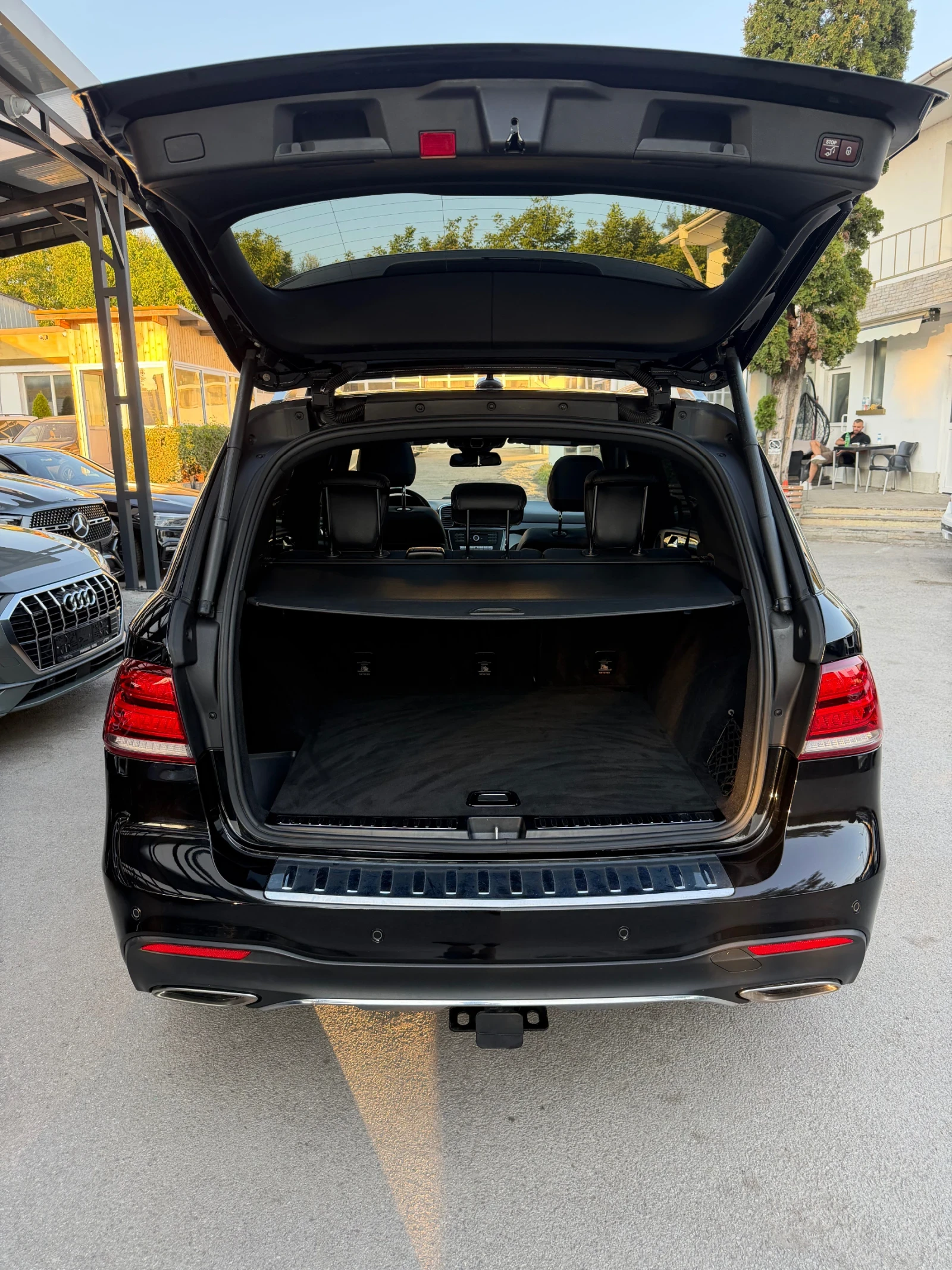 Mercedes-Benz GLE 400 AMG-Pack 4Matic, снимка 8 - Автомобили и джипове - 55710176