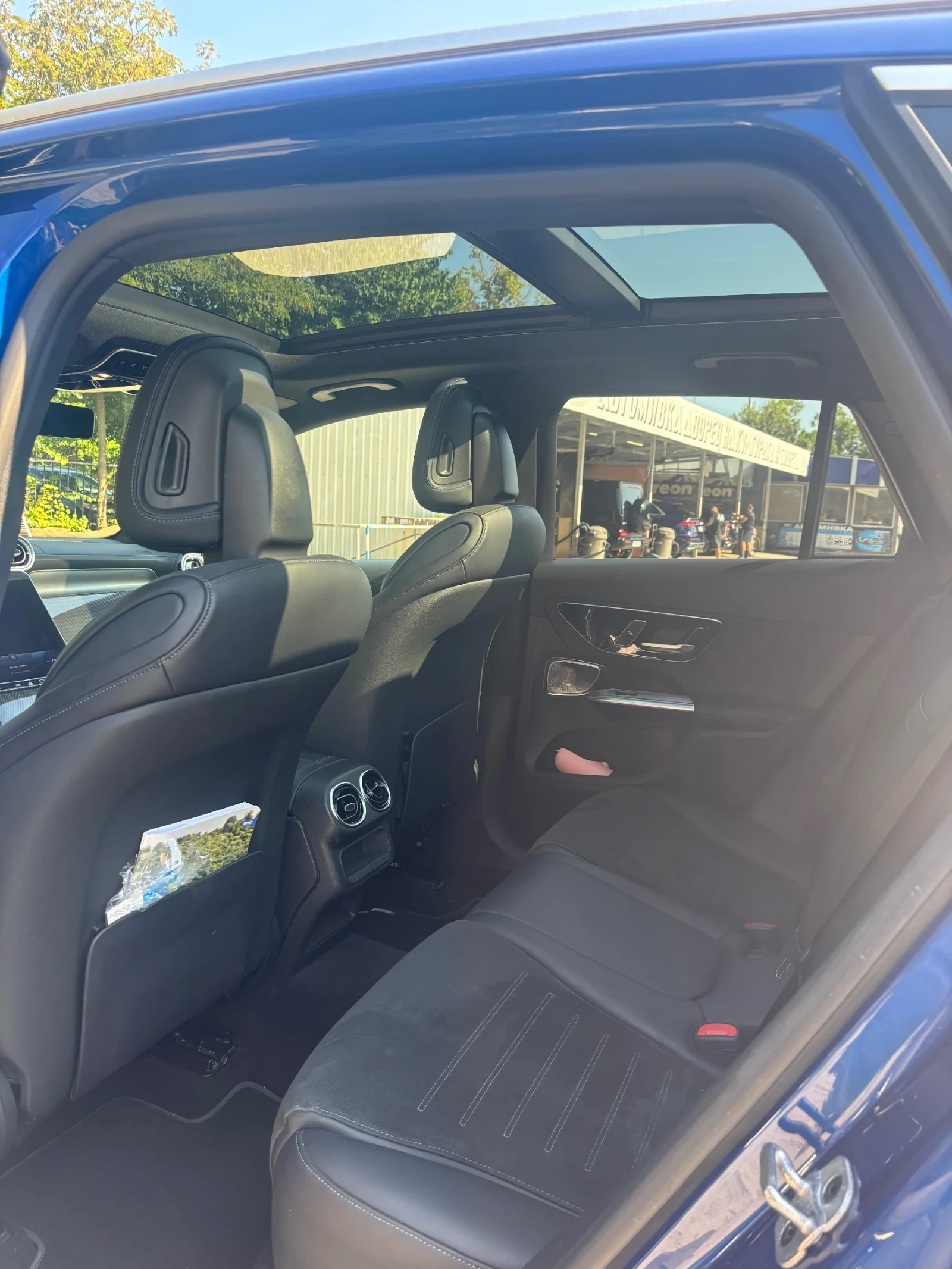 Mercedes-Benz GLC 220, снимка 8 - Автомобили и джипове - 55927306