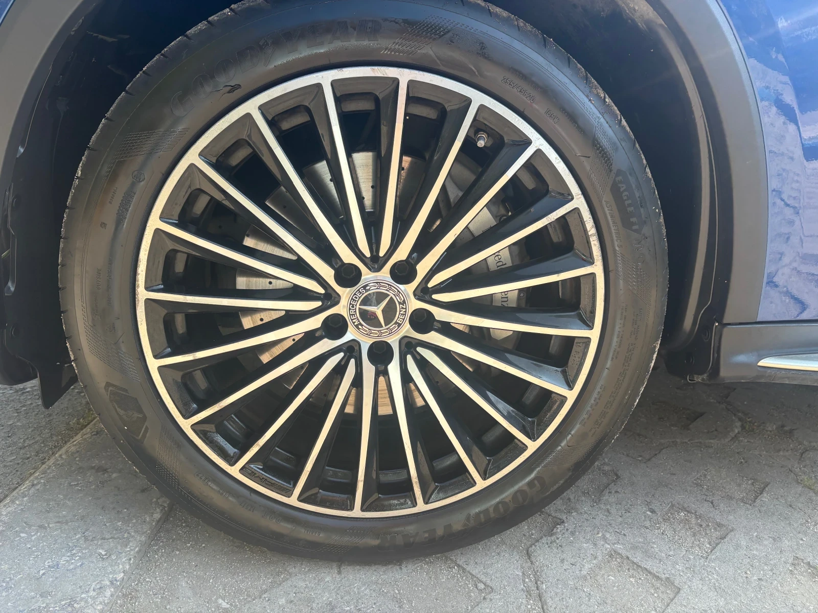 Mercedes-Benz GLC 220, снимка 5 - Автомобили и джипове - 55927306