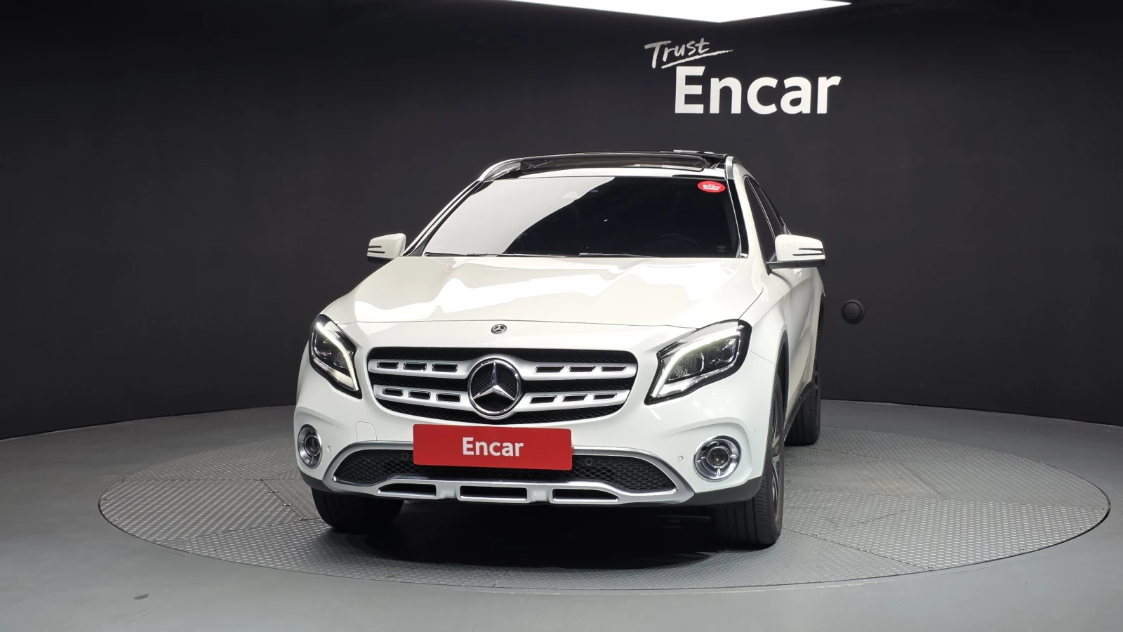 Mercedes-Benz GLA 220 GLA220 Premium autogeorge.com, снимка 4 - Автомобили и джипове - 56082783