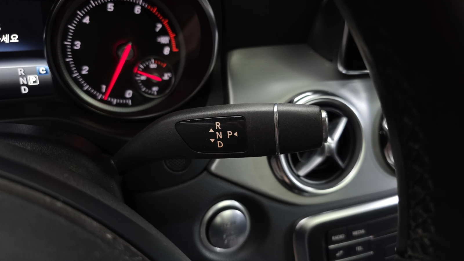 Mercedes-Benz GLA 220 GLA220 Premium autogeorge.com, снимка 13 - Автомобили и джипове - 56082783