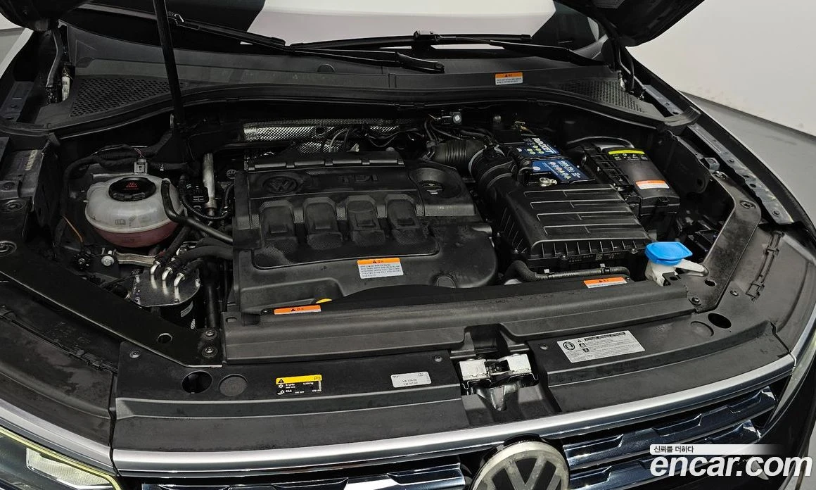 VW Tiguan 2.0 TDI 4Motion Prestige, снимка 6 - Автомобили и джипове - 56122226