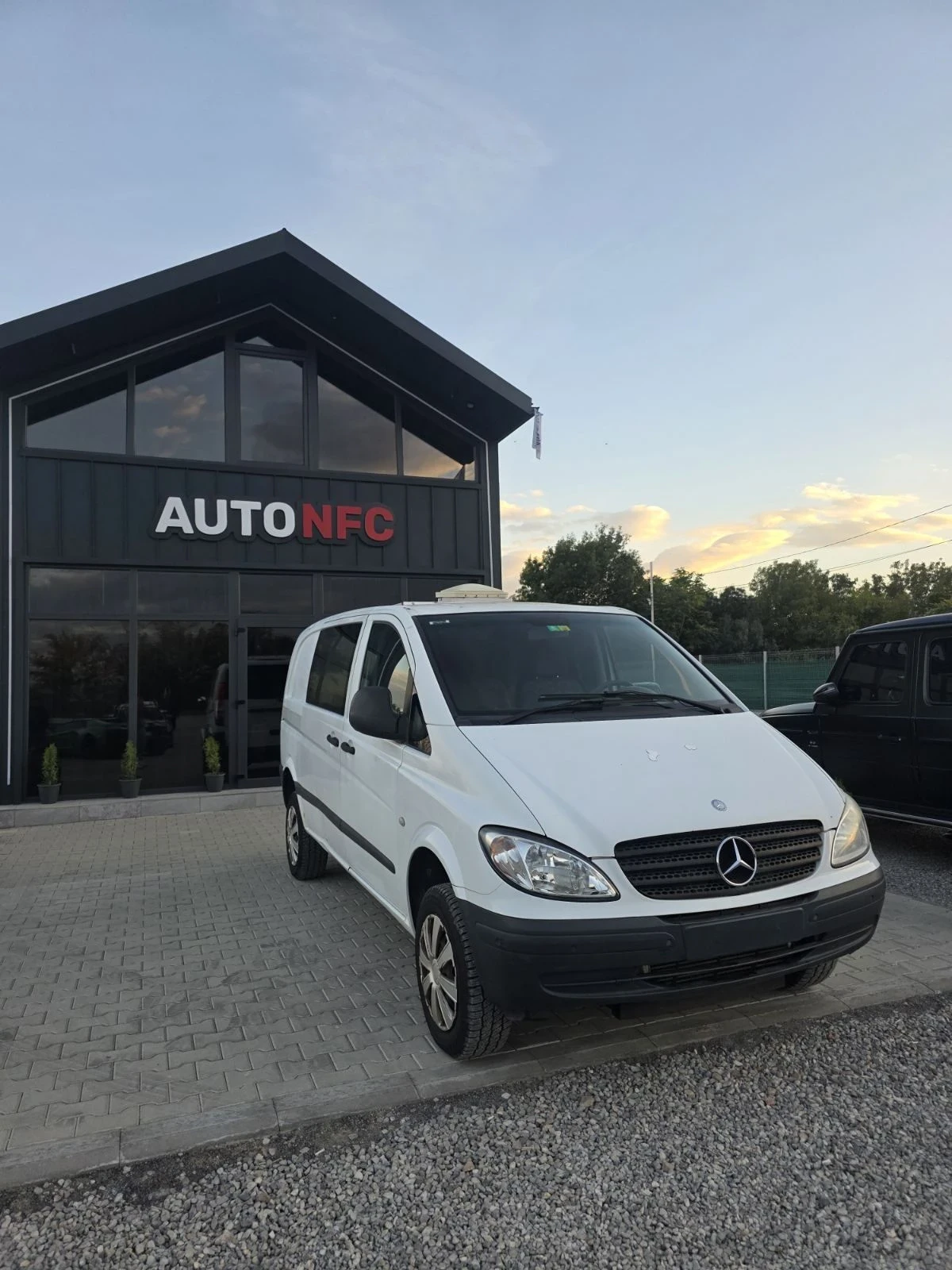 Mercedes-Benz Vito 220d, 4x4 camper , снимка 2 - Бусове и автобуси - 56622504