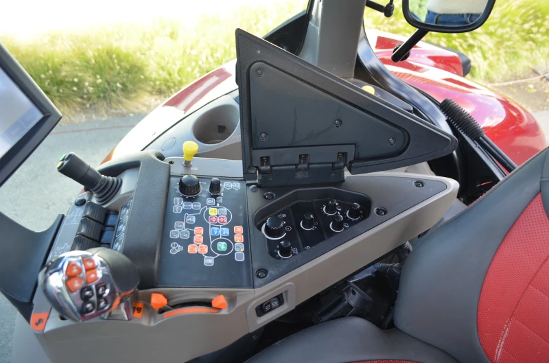 Трактор CASE IH  Puma CVX 240, снимка 9 - Селскостопанска техника - 52018481