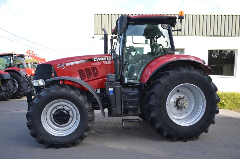 Трактор CASE IH  Puma CVX 240, снимка 2 - Селскостопанска техника - 52018481