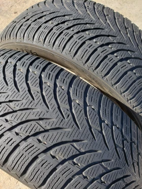 Гуми Зимни 235/50R20, снимка 3