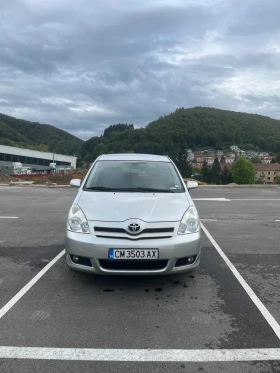 Toyota Corolla verso 2.0, снимка 2