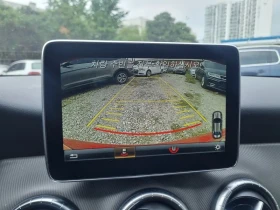 Mercedes-Benz CLA 200 D, снимка 17