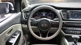 Kia Carnival КРАЙНА ЦЕНА, снимка 13