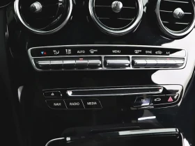 Mercedes-Benz C 200 Avantgarde, снимка 16