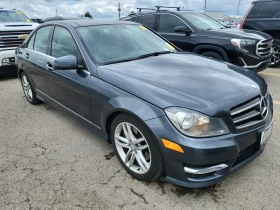 Mercedes-Benz C 300 * LUXURY * CARFAX * ОПЦИЯ ЗА ФИНАНСИРАНЕ 
