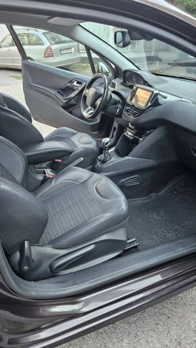 Peugeot 208 208 e hdi , снимка 6