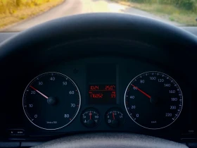 VW Golf 1.4I(80)* BLACK-EDITION* ��������* ��� ����*  | Mobile.bg � ����� ������ 15