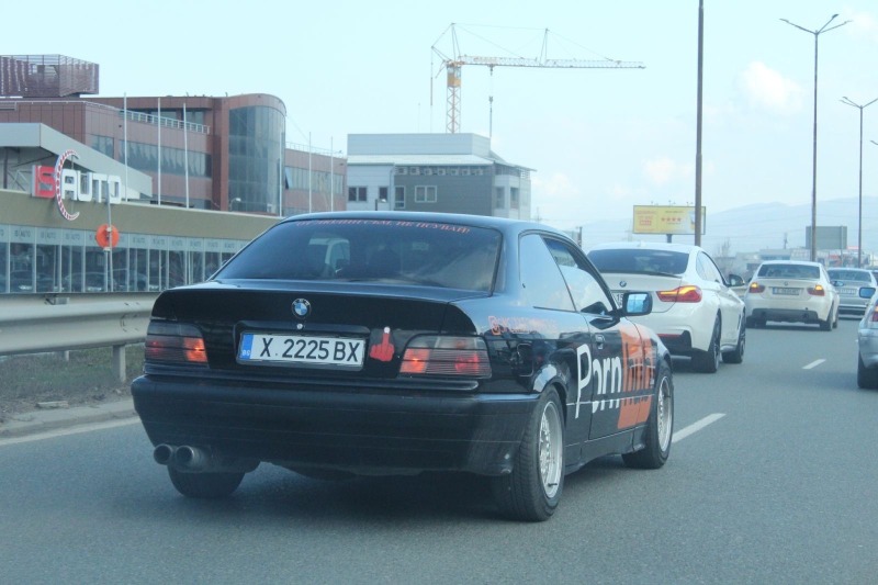 BMW 320 М52б20, снимка 4 - Автомобили и джипове - 45049203