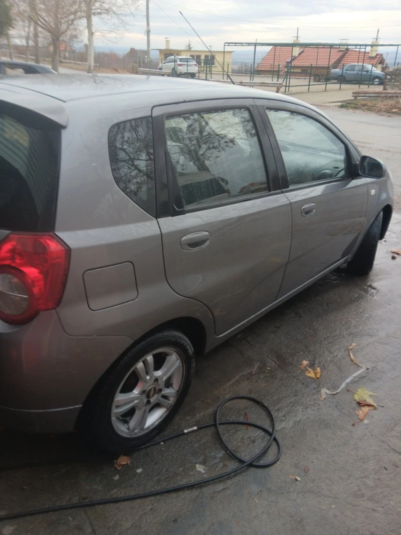 Chevrolet Aveo, снимка 3 - Автомобили и джипове - 48207790