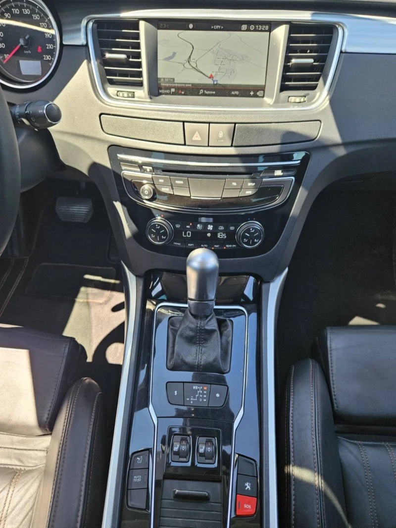 Peugeot 508 RXH 2.0blueHDI 181k.c., снимка 11 - Автомобили и джипове - 49115896