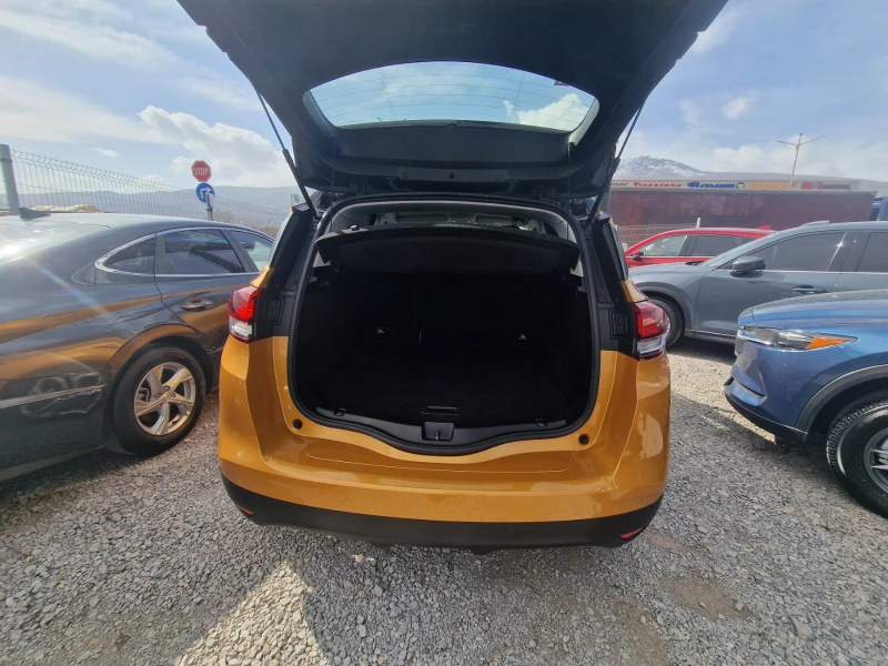 Renault Scenic 1.5dCi SPORT EDITION АВТОМАТИК, снимка 14 - Автомобили и джипове - 49488368