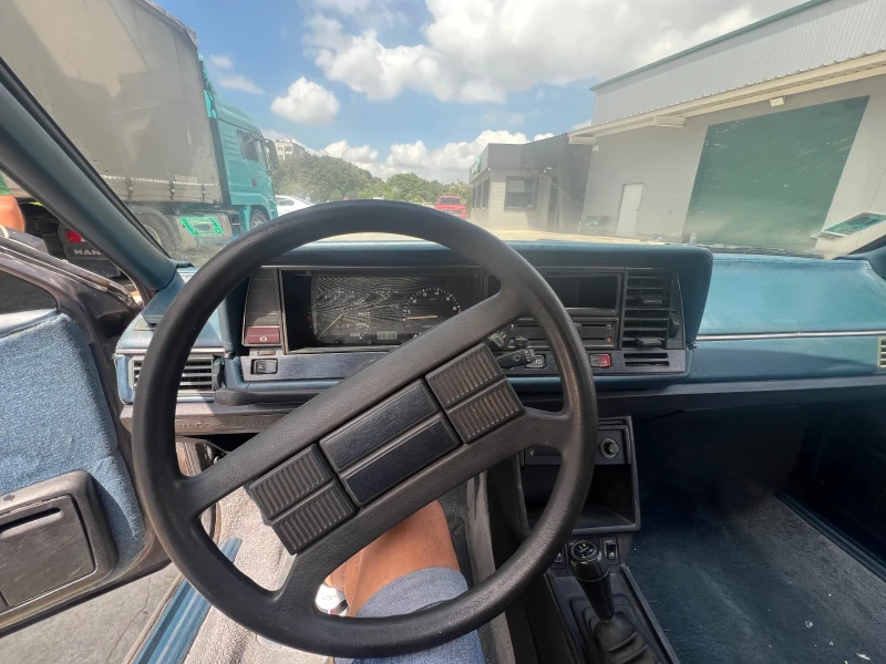 VW Santana, снимка 8 - Автомобили и джипове - 51322433