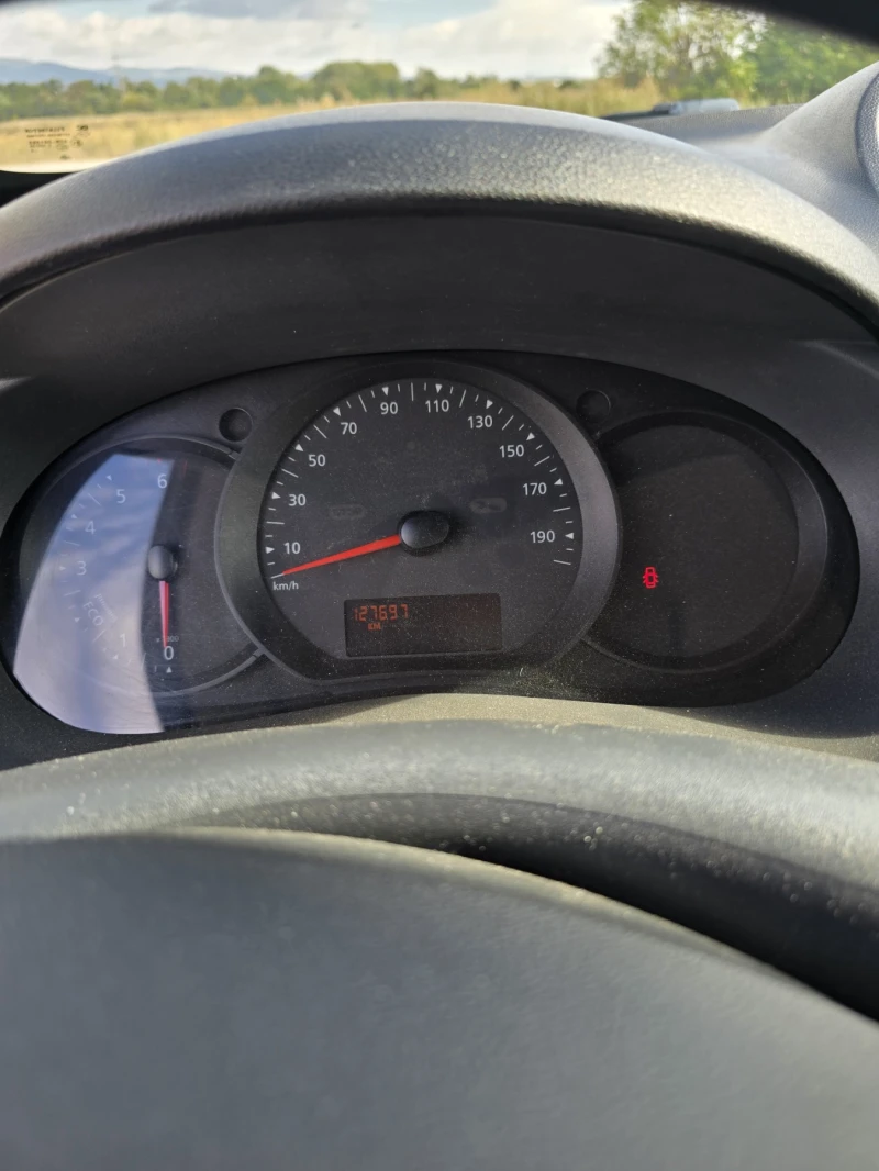 Renault Kangoo Сервизна история!, снимка 7 - Автомобили и джипове - 52739319