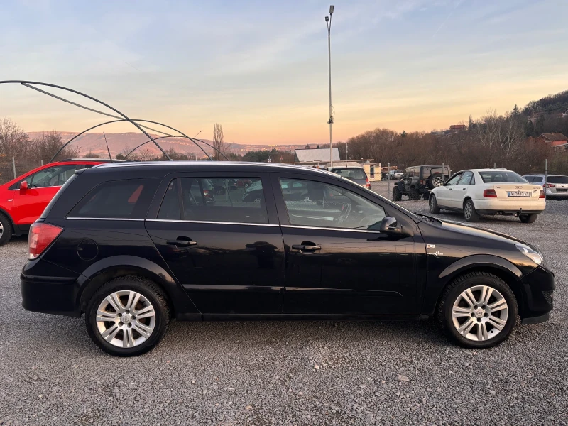 Opel Astra 1.9 CDTI AVTOMAT, снимка 7 - Автомобили и джипове - 52717783