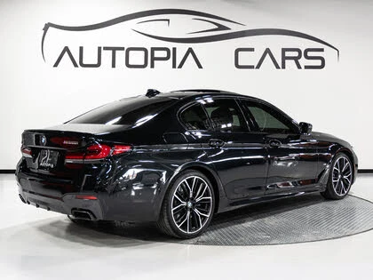 BMW 550 I * M-Package* * HeadUp* AвтоКредит* (ЦЕНА ДО БГ), снимка 4 - Автомобили и джипове - 53428817