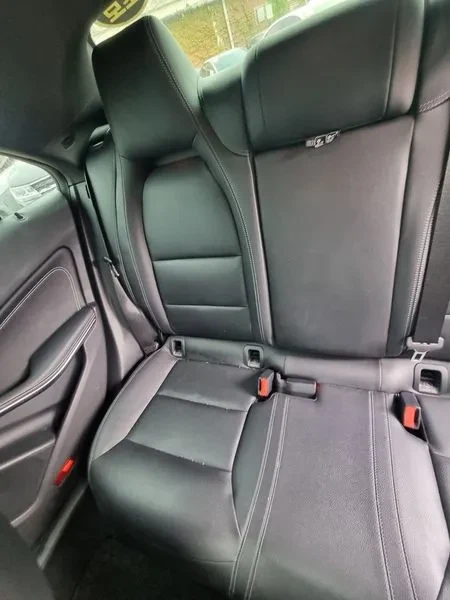 Mercedes-Benz CLA 200 D, снимка 12 - Автомобили и джипове - 55264718
