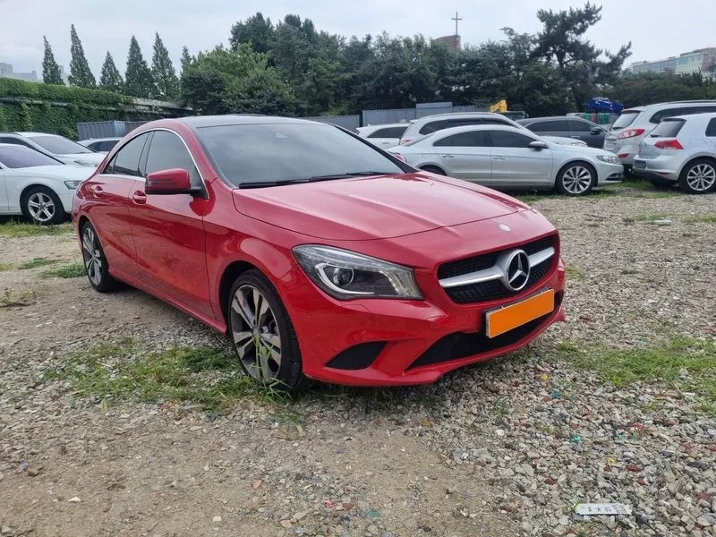 Mercedes-Benz CLA 200 D, снимка 3 - Автомобили и джипове - 55264718