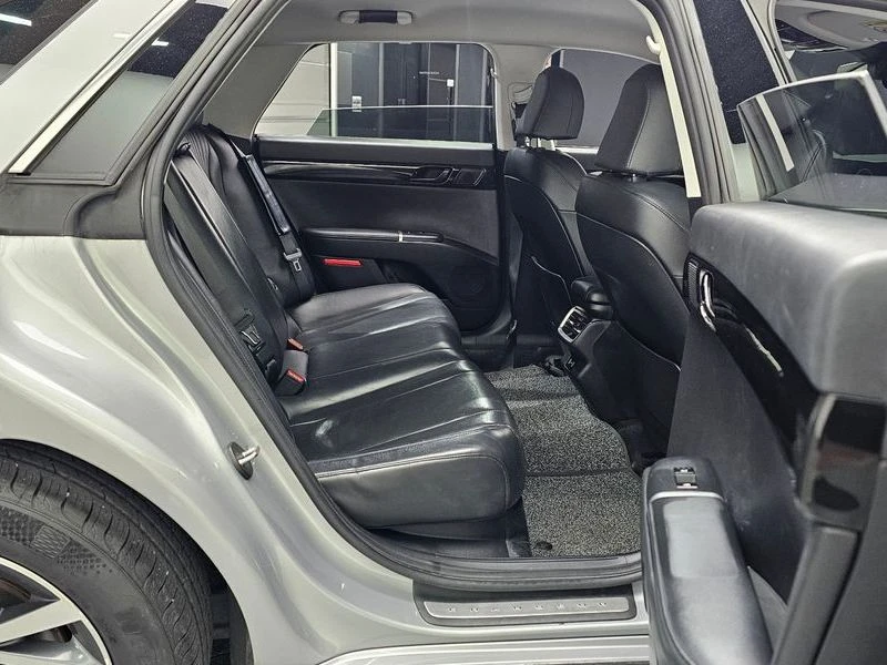 Hyundai Grandeur 3.5 Automatic, снимка 16 - Автомобили и джипове - 55656154