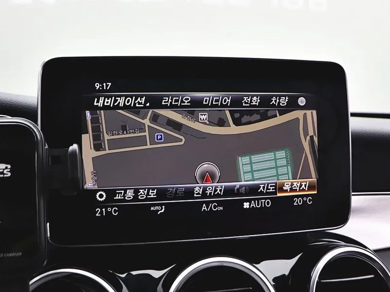 Mercedes-Benz C 200 Avantgarde, снимка 11 - Автомобили и джипове - 56020813