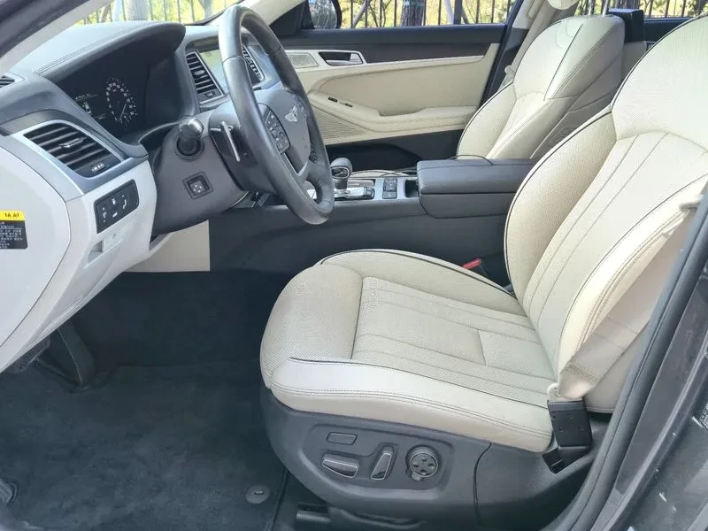 Genesis G80 3.3 Gdi Luxury, снимка 6 - Автомобили и джипове - 56112956
