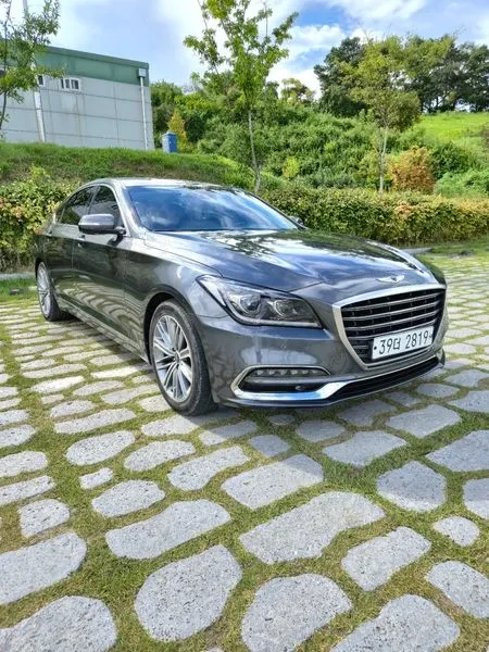 Genesis G80 3.3 Gdi Luxury, снимка 3 - Автомобили и джипове - 56112956